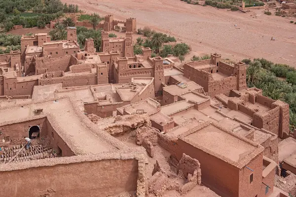 Les toits en terre du ksar d'Aït Ben Haddou